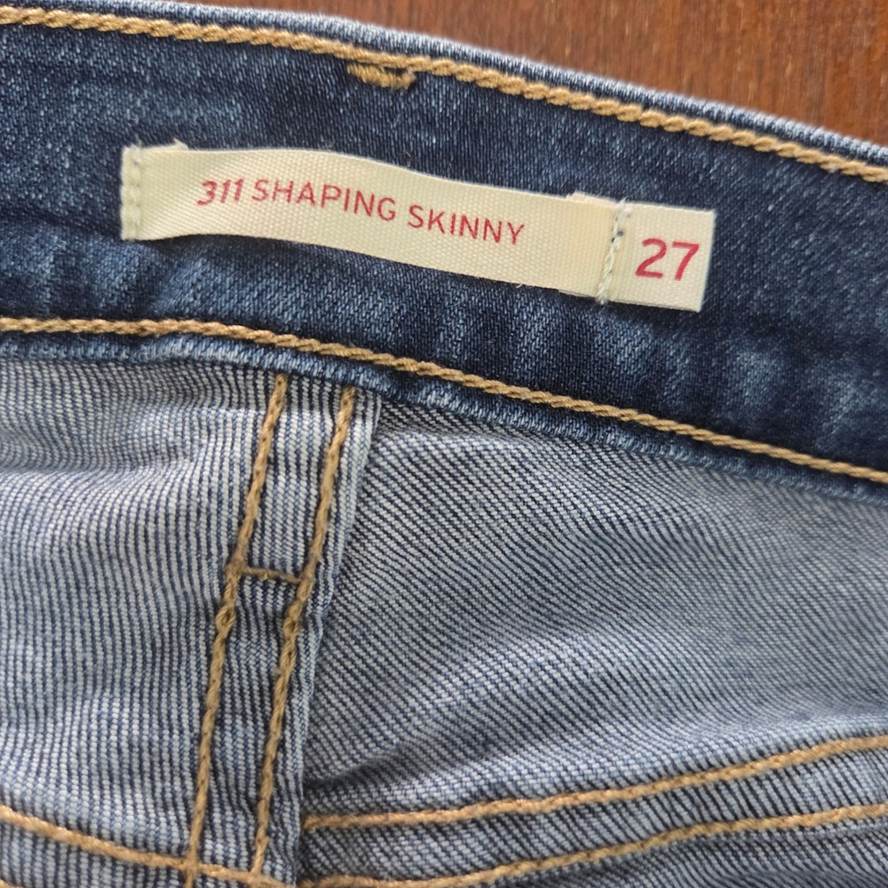 Levi's 311 Shaping Skinny Jeans Mid Rise Dark Wash Stretch Denim 27 - Picture 6 of 10